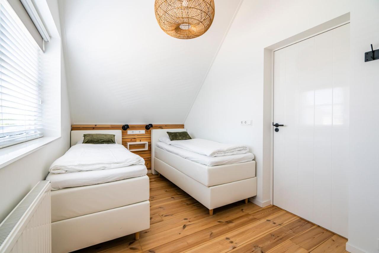 Vikinghuis Bed By The Sea Westkapelle Buitenkant foto