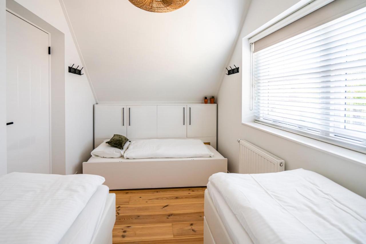 Vikinghuis Bed By The Sea Westkapelle Buitenkant foto